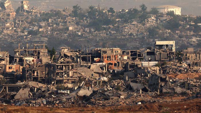 Más de 80 muertos en Gaza por el hambre y los bombardeos israelíes